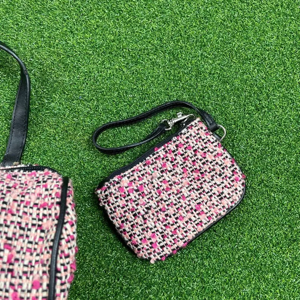 Vintage Amanda Smith Pink Tweed Barrel Bag with Coin Purse
